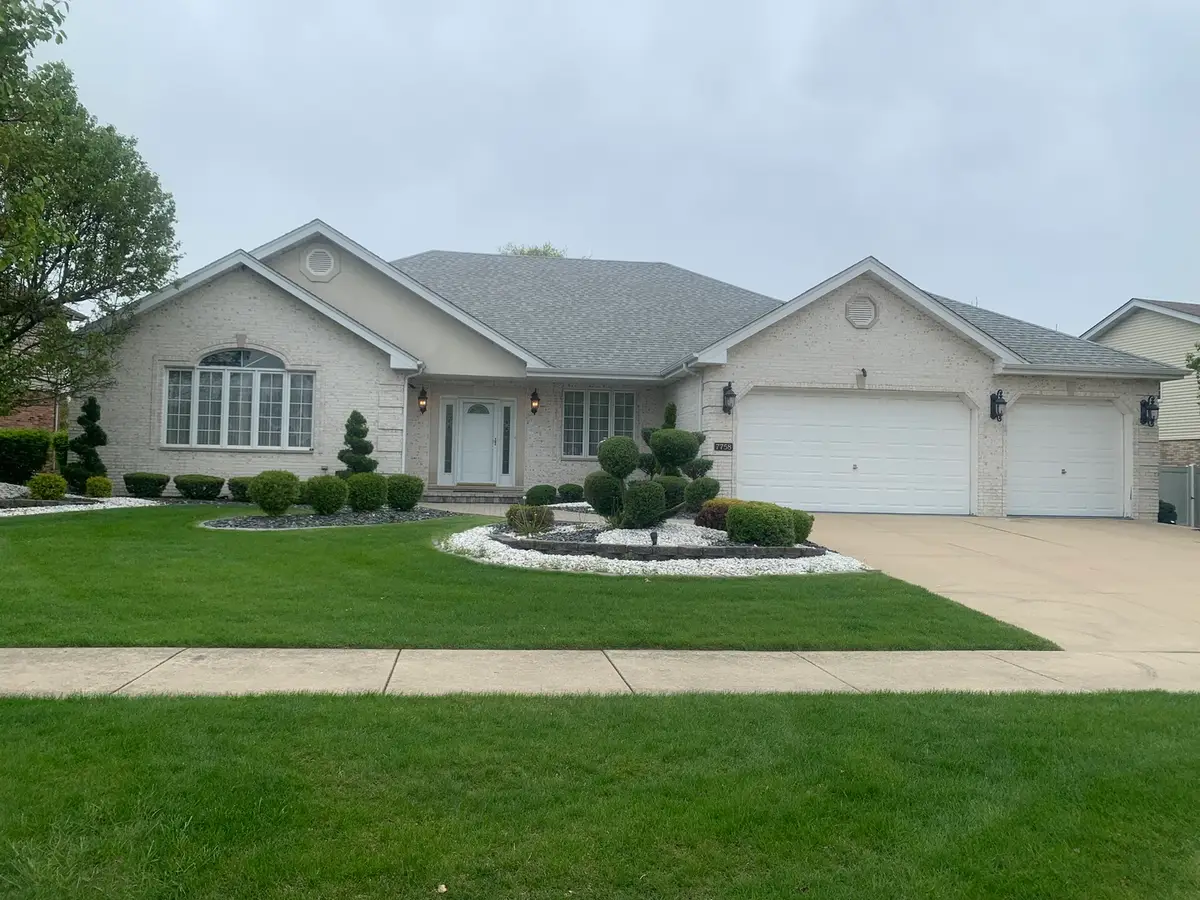 7758 Marquette Drive S, Tinley Park, IL 60477 - #1
