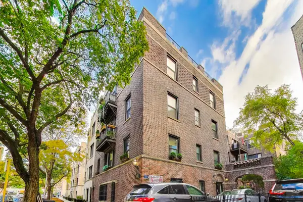 643 W Roscoe Street #G, Chicago, IL 60657
