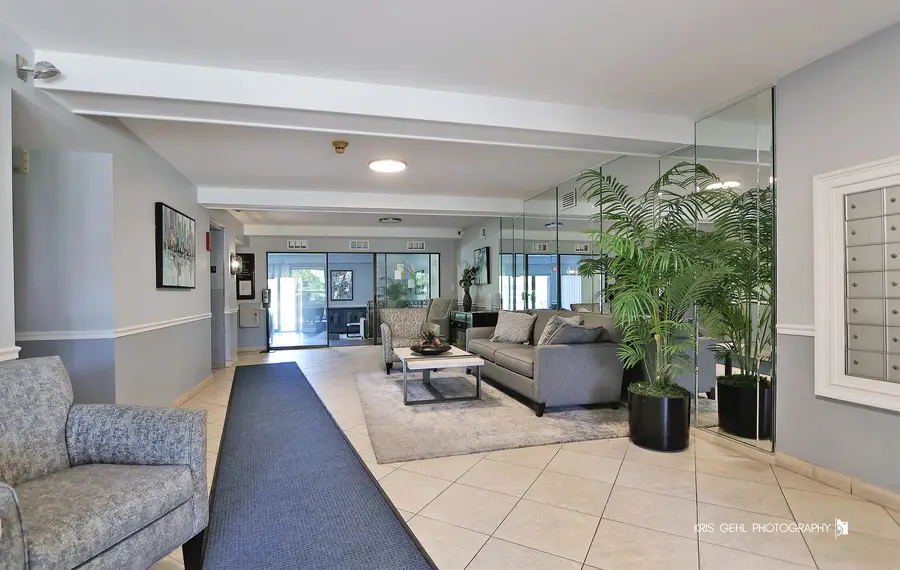 175 Lake Boulevard #318, Buffalo Grove, IL 60089 - #2