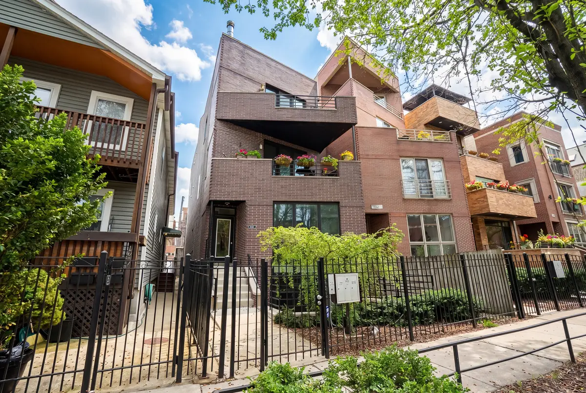 1043 N Winchester Avenue #3, Chicago, IL 60622 - #1