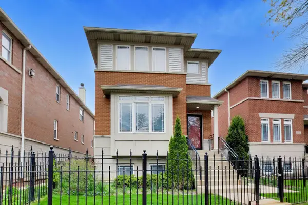 4856 S Cornell Avenue, Chicago, IL 60615