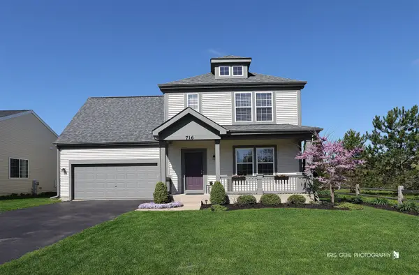 716 S Winchester Drive, Round Lake, IL 60073