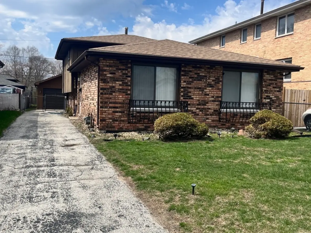 14238 S Manistee Avenue, Burnham, IL 60633 - #1