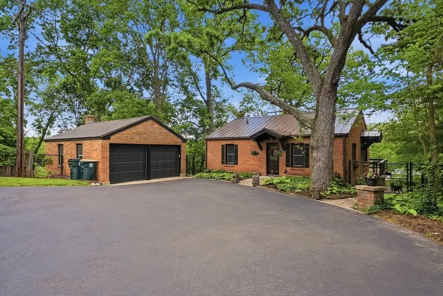 1020 Woodland Avenue, Batavia, IL 60510 - #2