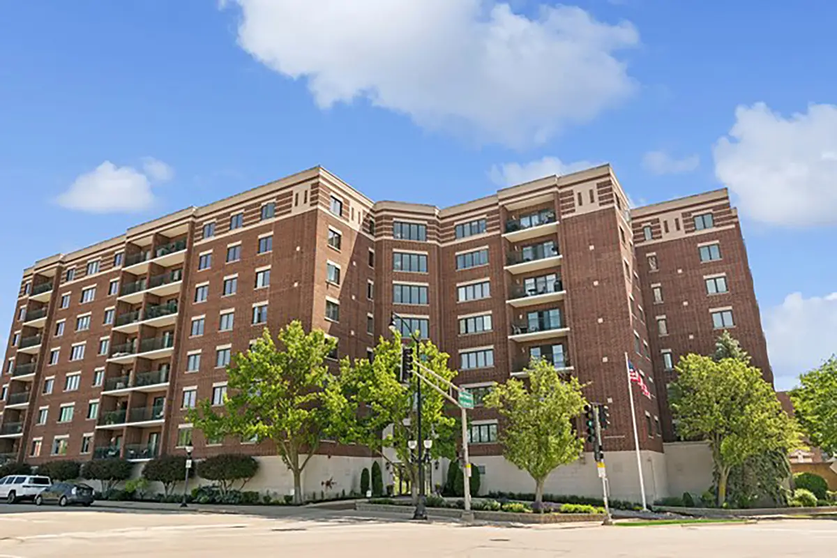 201 N Vail Avenue #207, Arlington Heights, IL 60004 - #1
