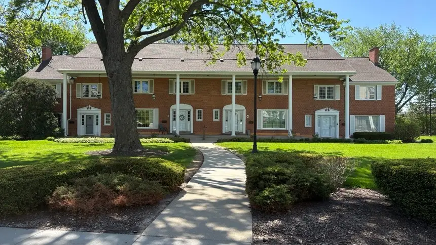 23 N Tower Road N, Oak Brook, IL 60523 - #1