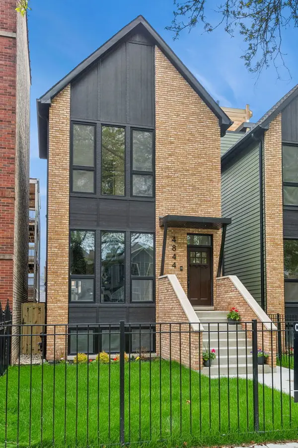 4844 N Hermitage Avenue, Chicago, IL 60640