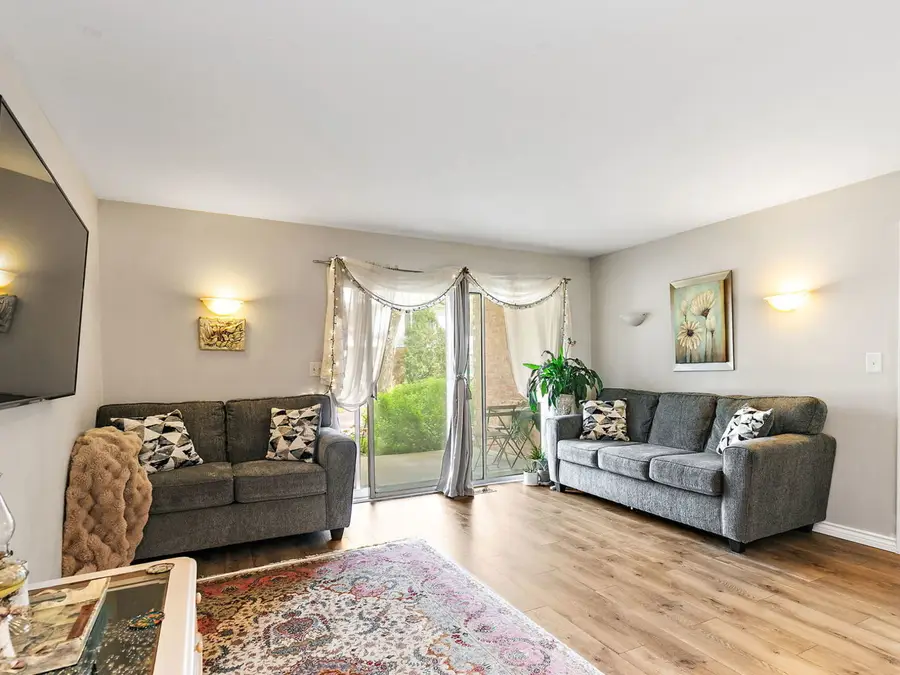 987 Golf Course Road #4, Crystal Lake, IL 60014 - #2