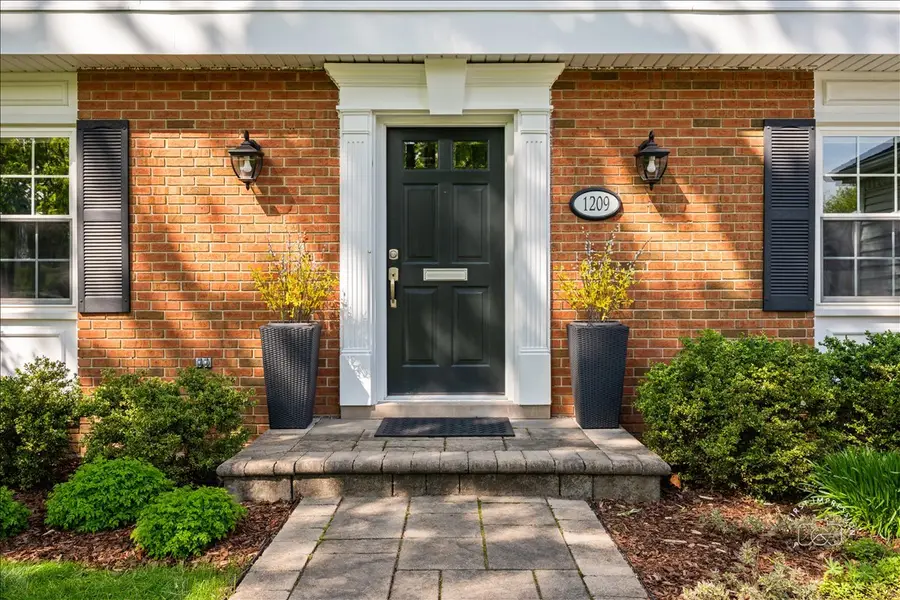 1209 N Loomis Street, Naperville, IL 60563 - #2