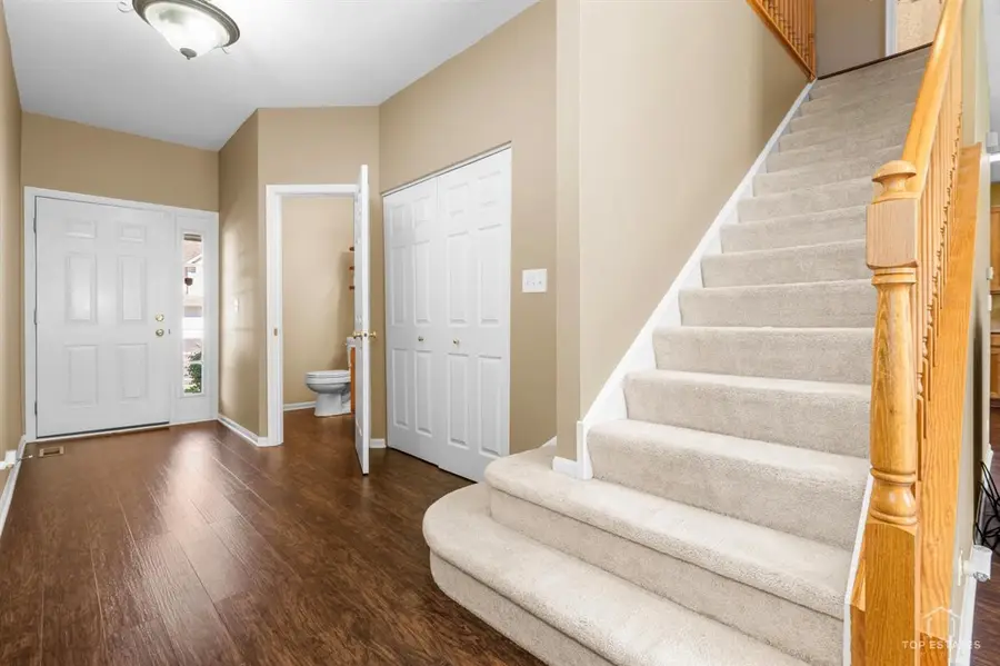 2264 Daybreak Drive #2264, Lake In The Hills, IL 60156 - #2