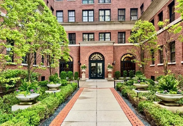 400 W Deming Place #3L, Chicago, IL 60614 - #1
