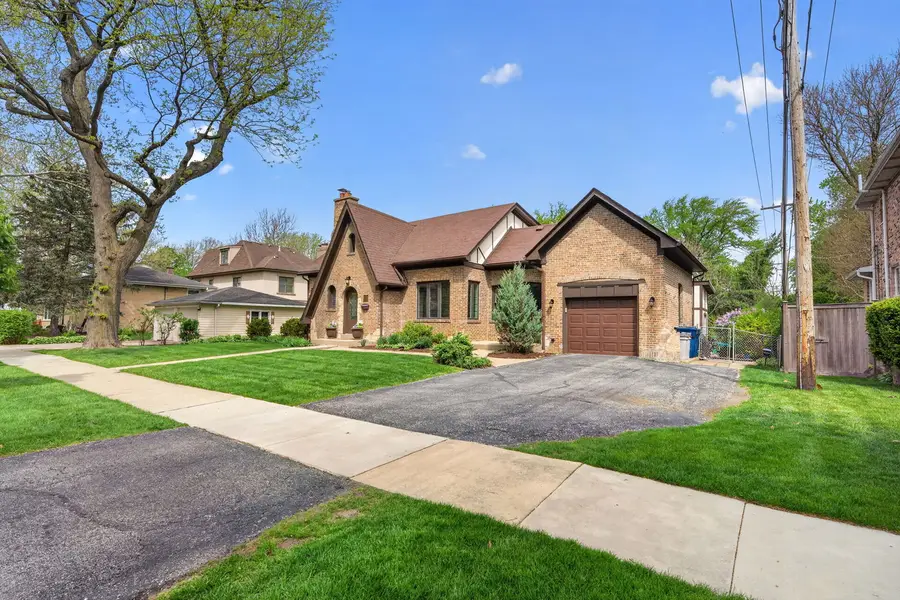 20 45th Street, Western Springs, IL 60558 - #3
