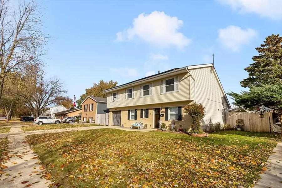 6881 Hickory Street, Hanover Park, IL 60133 - #2