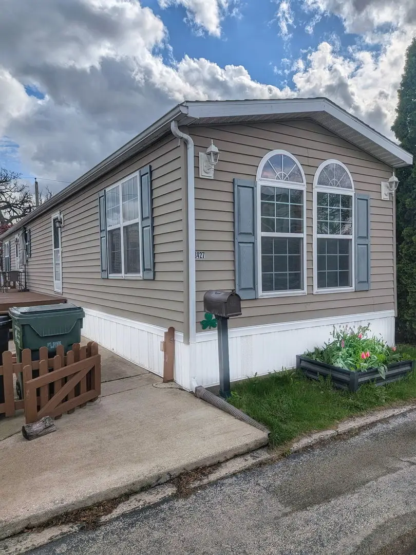 3427 W 117th Street, Merrionette Park, IL 60803 - #1