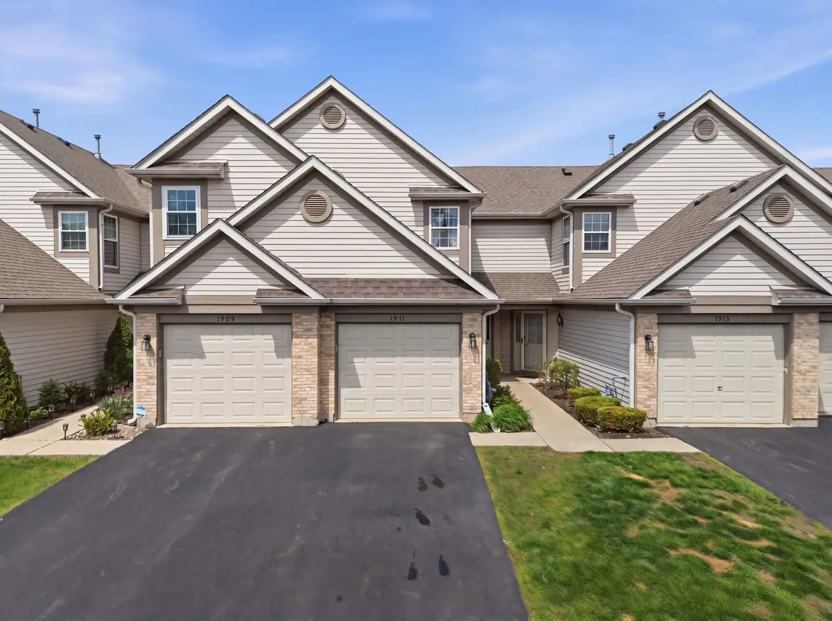 1911 Grove Avenue, Schaumburg, IL 60193 - #1