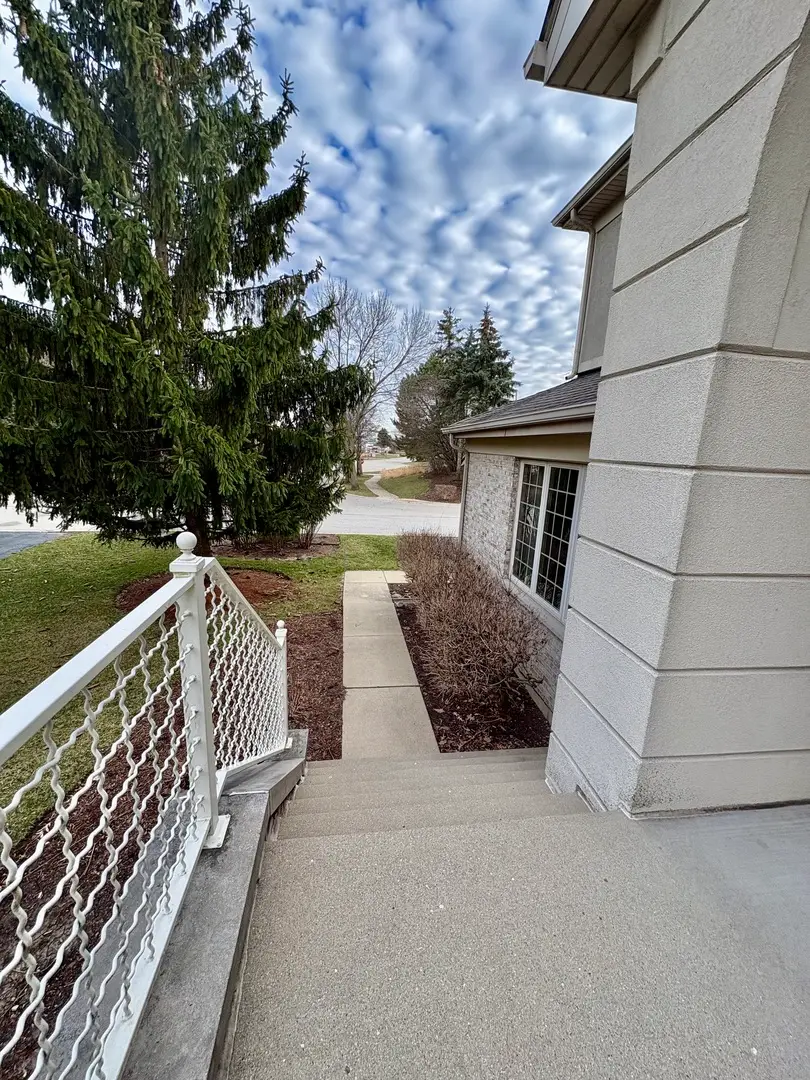 30 Beaconsfield Court #30, Lincolnshire, IL 60069 - #3