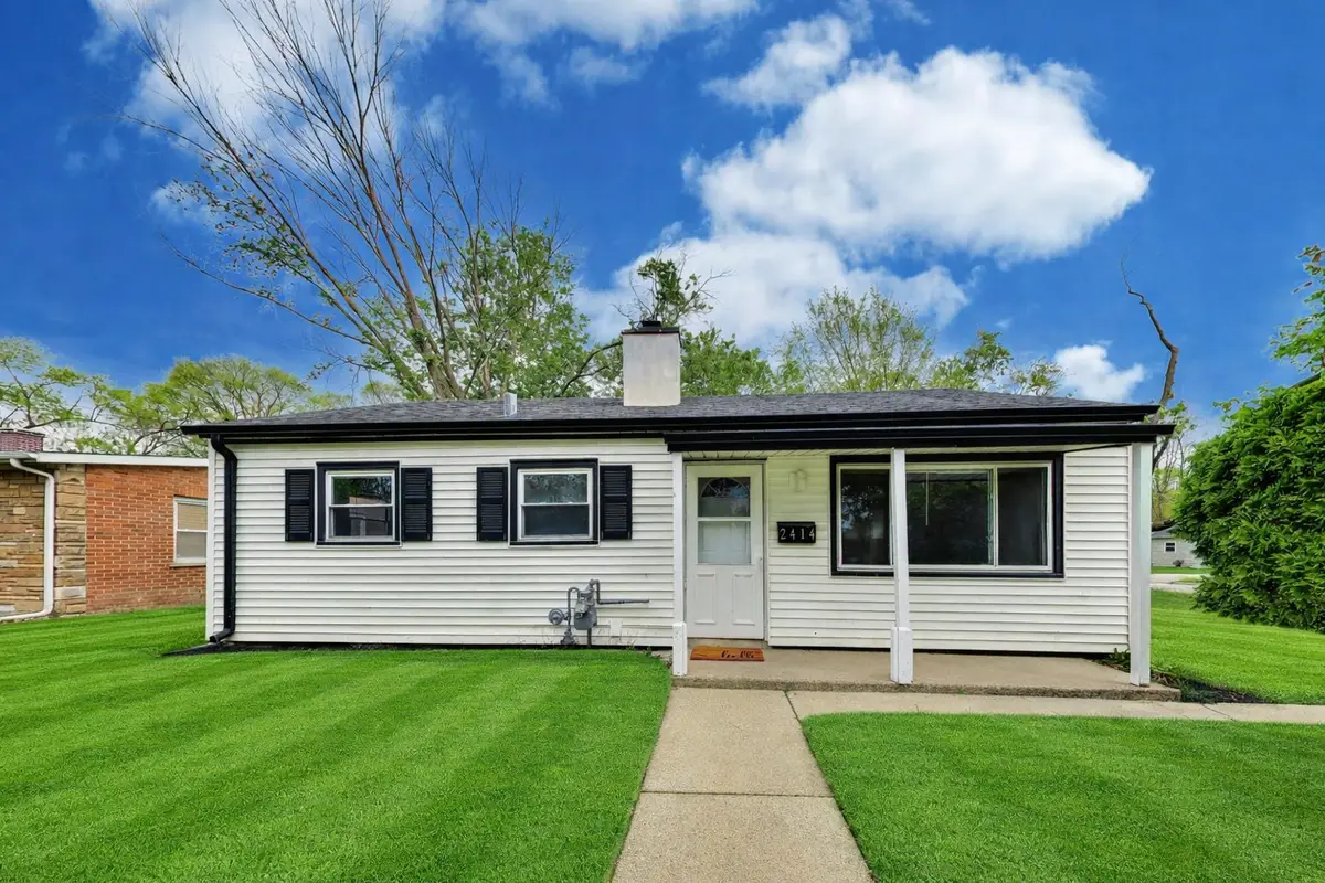 2414 Circle Drive, Hazel Crest, IL 60429 - #1