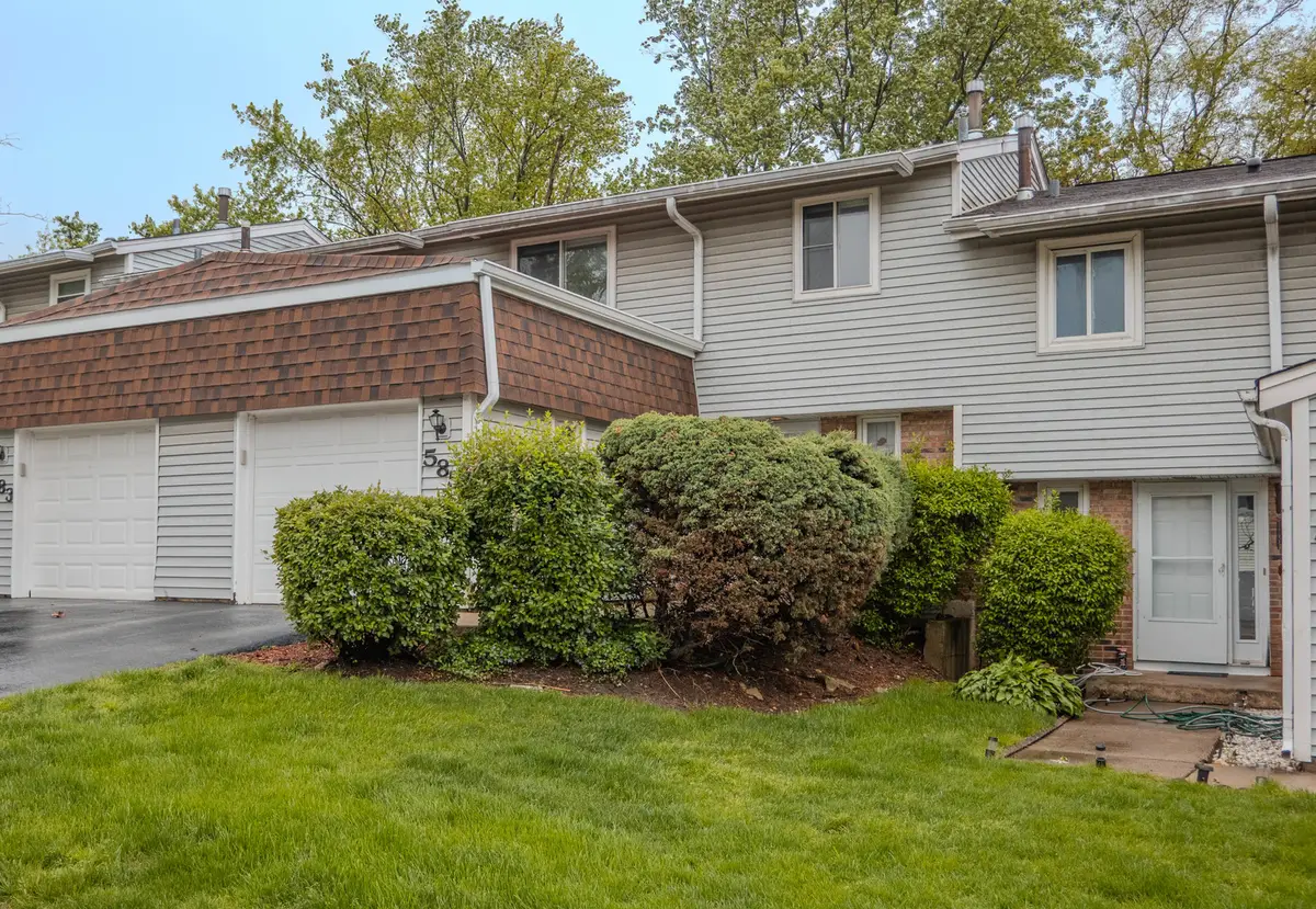 585 Sharon Way, Bolingbrook, IL 60440 - #1
