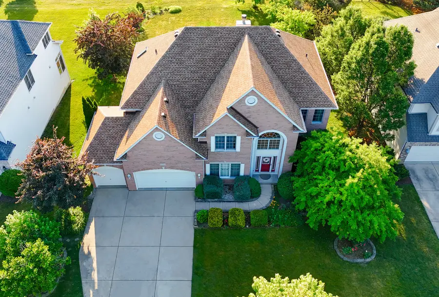 523 Mallard Point Drive, North Aurora, IL 60542 - #2