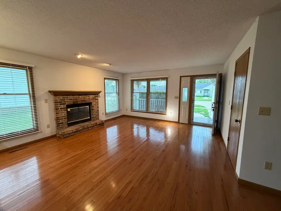1320 W 2nd Street, Rock Falls, IL 61071 - #3