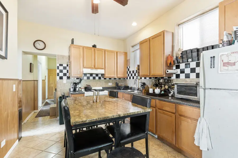 2419 W Augusta Boulevard, Chicago, IL 60622 - #3