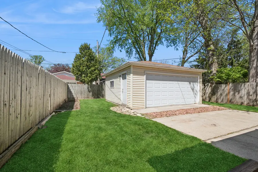 625 Hibbard Road, Wilmette, IL 60091 - #3