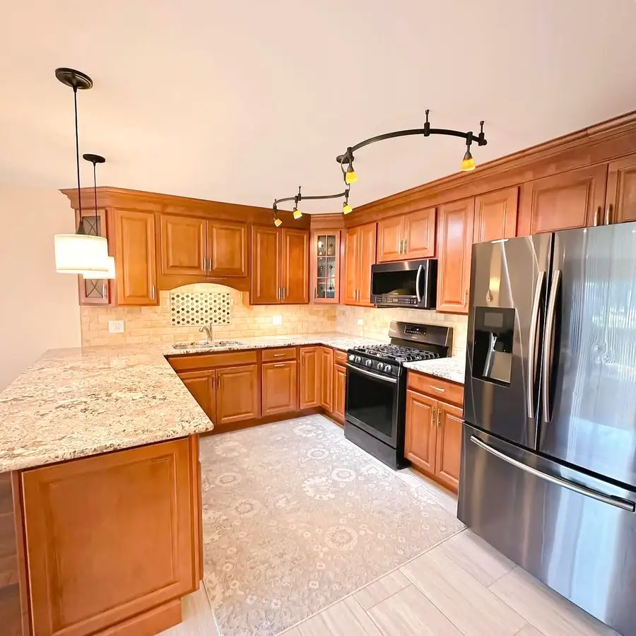 1575 Sandpebble Drive #104, Wheeling, IL 60090 - #2