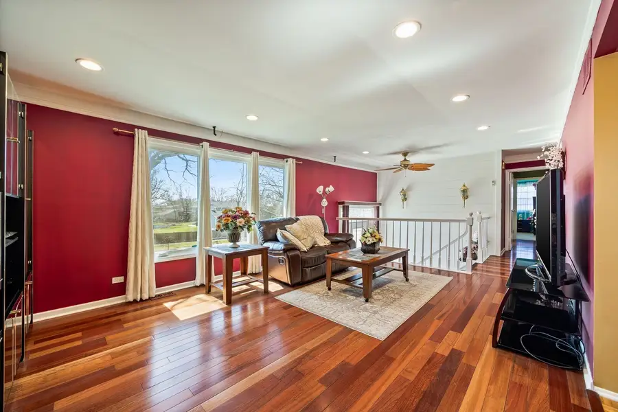 251 Hawthorne Drive, Bloomingdale, IL 60108 - #2
