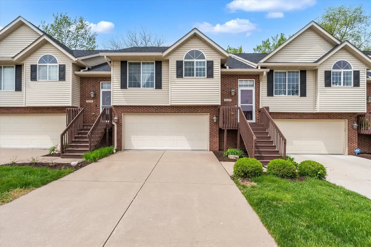 1223 33rd Avenue Circle, Silvis, IL 61282 - #1
