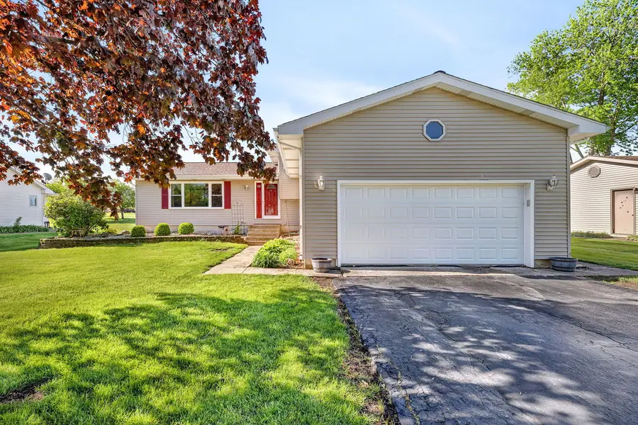 2062 W Garden Drive, Kankakee, IL 60901 - #2