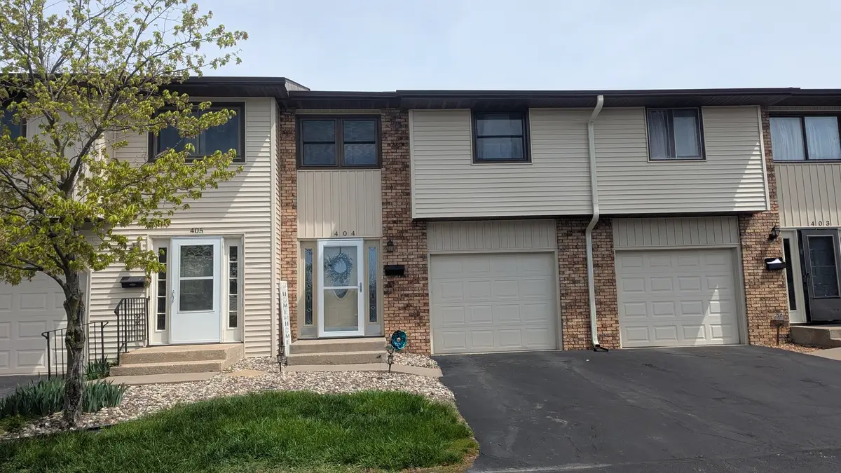 4023 Lillie Avenue #404, Davenport, IA 52806 - #1