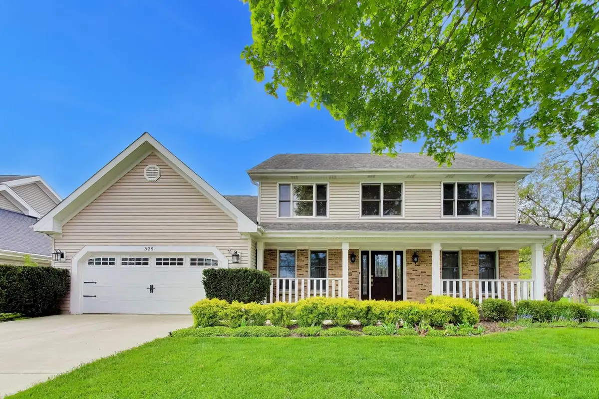825 W Dorset Avenue, Palatine, IL 60067 - #1