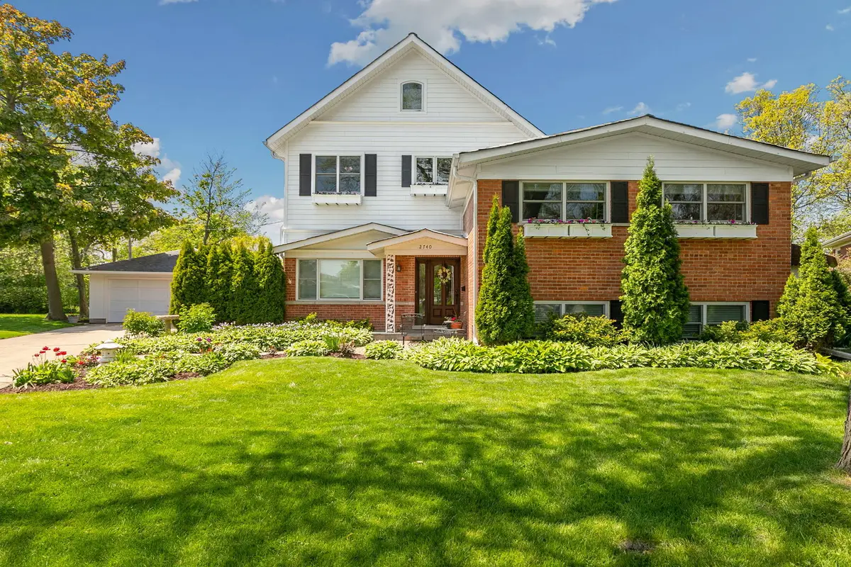 2740 Lincoln Lane, Wilmette, IL 60091 - #1