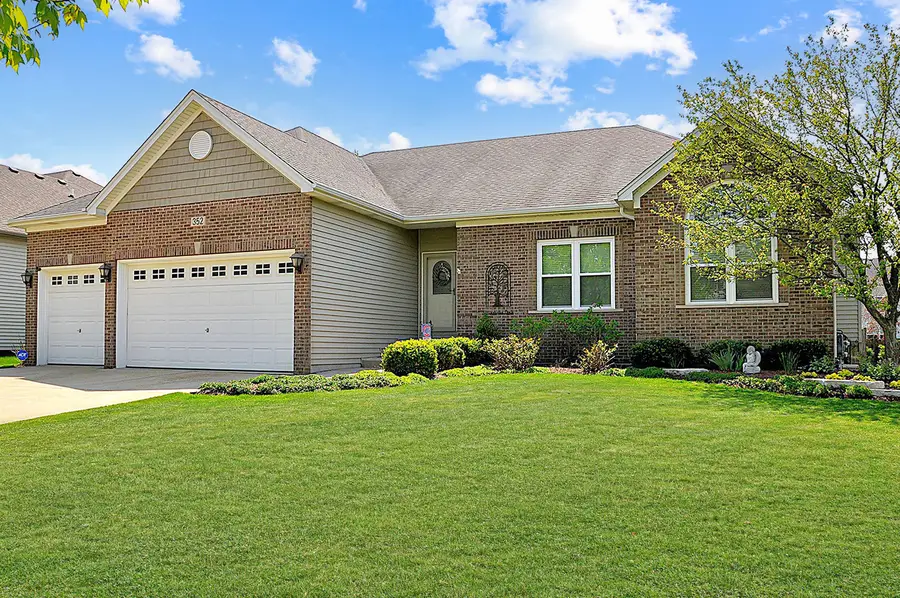 352 Andover Drive, Oswego, IL 60543 - #2