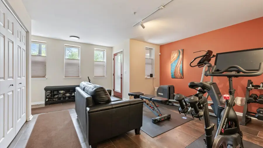 529 Chicago Avenue #A, Evanston, IL 60202 - #3