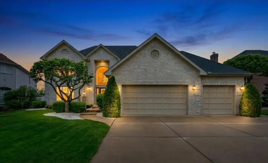 958 W Stonehedge Drive, Addison, IL 60101 - #3