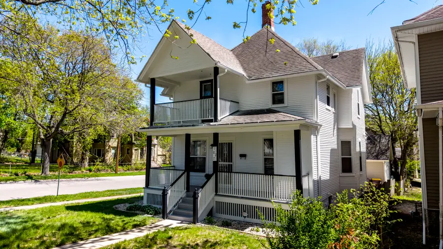 1027 Grant Avenue, Rockford, IL 61103 - #2