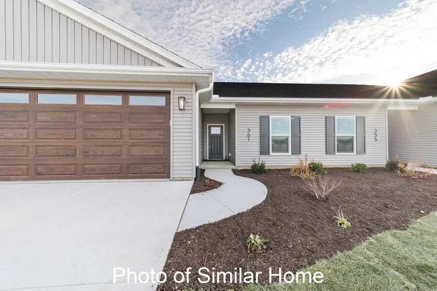 531 N 2nd Avenue, Eldridge, IA 52748 - #2