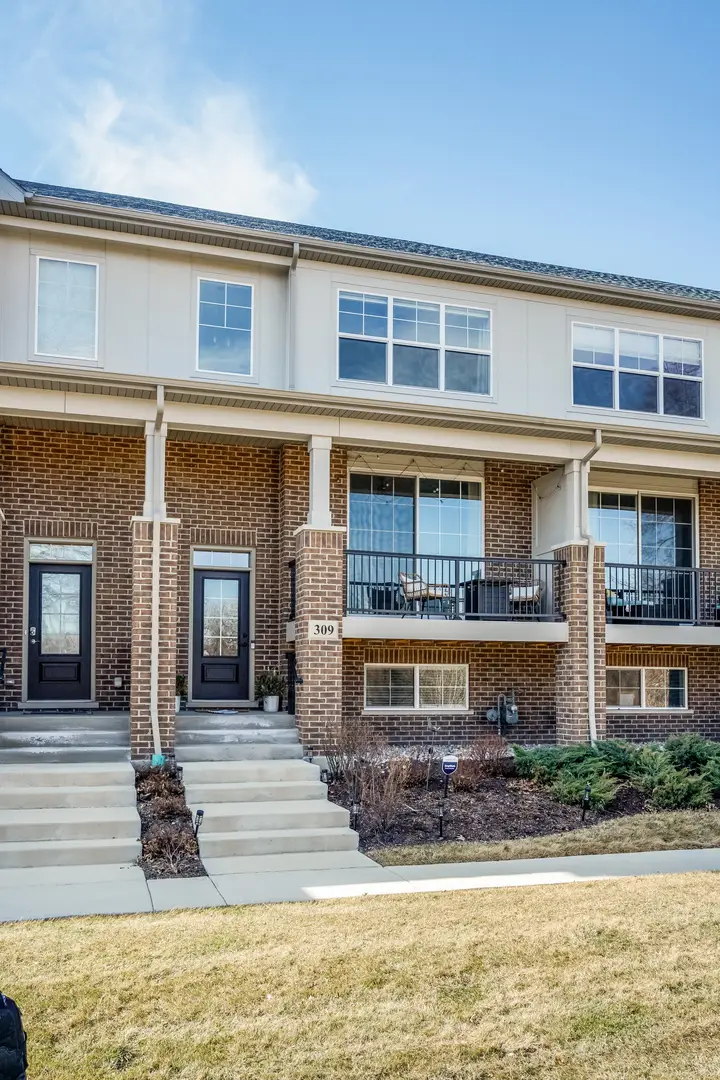 309 Woodmoor Drive, Lombard, IL 60148 - #1
