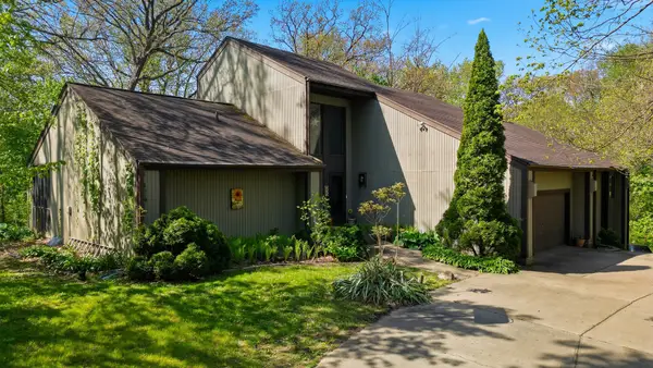 1024 Idle Oak Run, Dixon, IL 61021