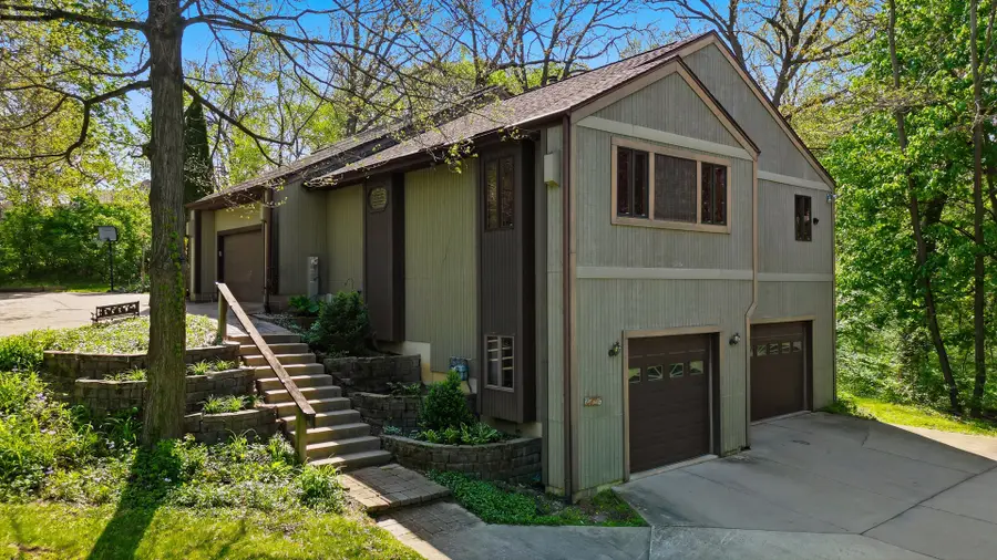 1024 Idle Oak Run, Dixon, IL 61021 - #2