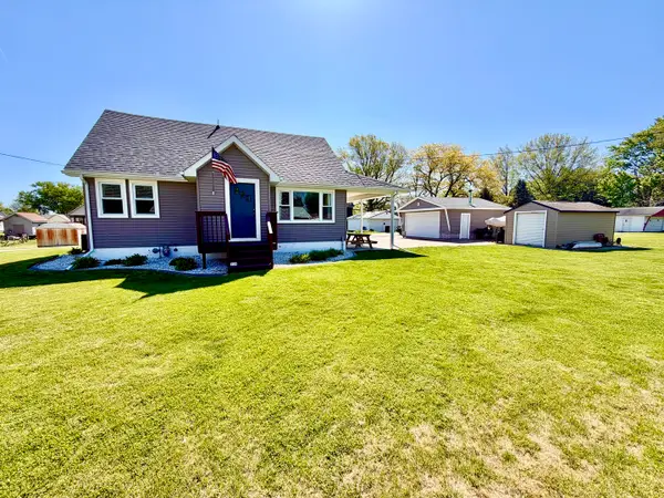 514 N Posey Street, Reynolds, IL 61279