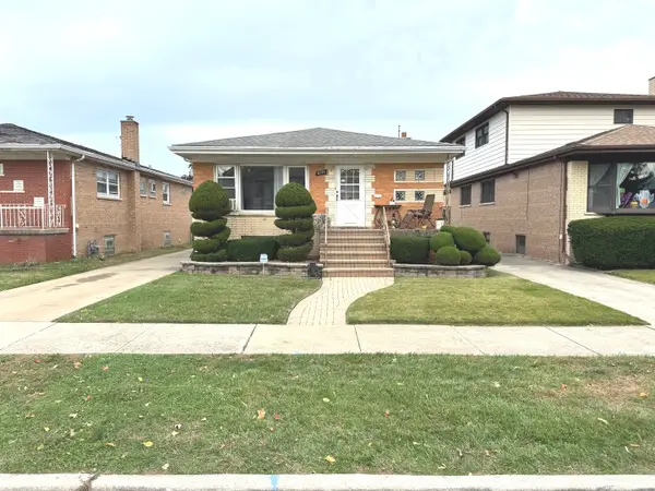 8737 S Richmond Avenue, Evergreen Park, IL 60805