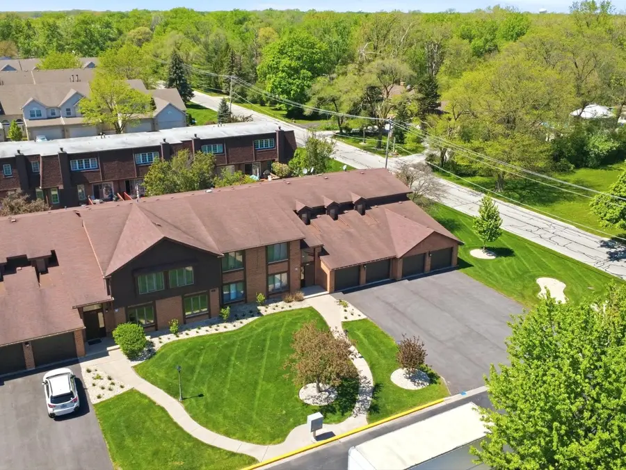 1402 Woodhollow Drive #1A, Flossmoor, IL 60422 - #2