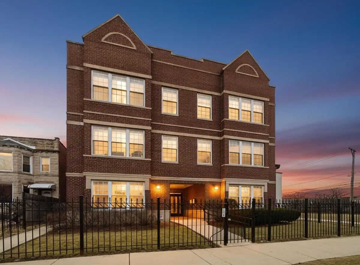 25 N Menard Avenue #2S, Chicago, IL 60644 - #1