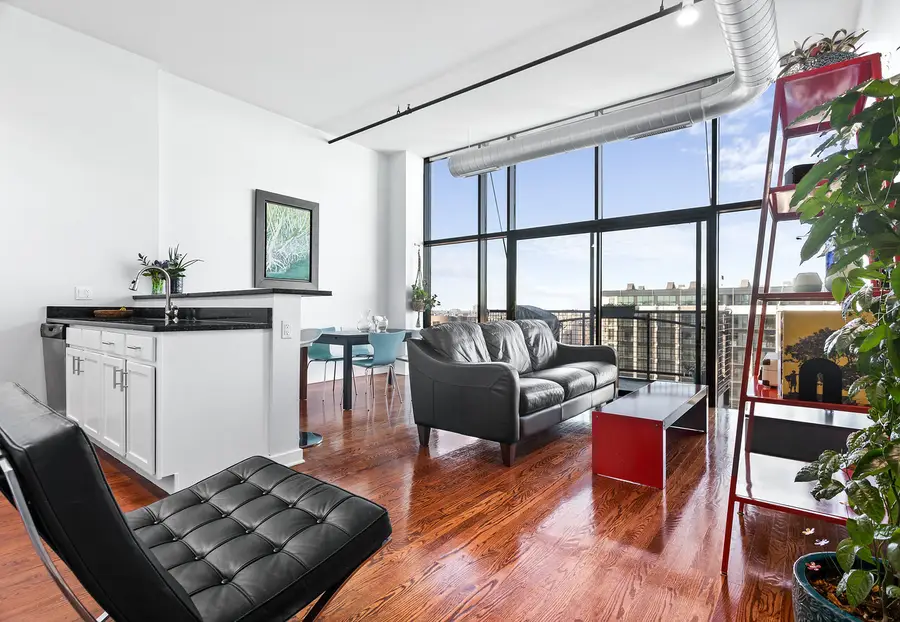 1224 W Van Buren Avenue #822, Chicago, IL 60607 - #2