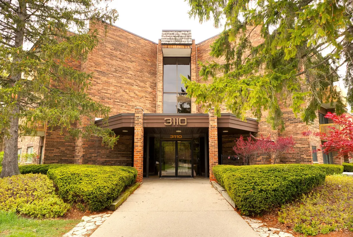 3110 Pheasant Creek Drive #213, Northbrook, IL 60062 - #1