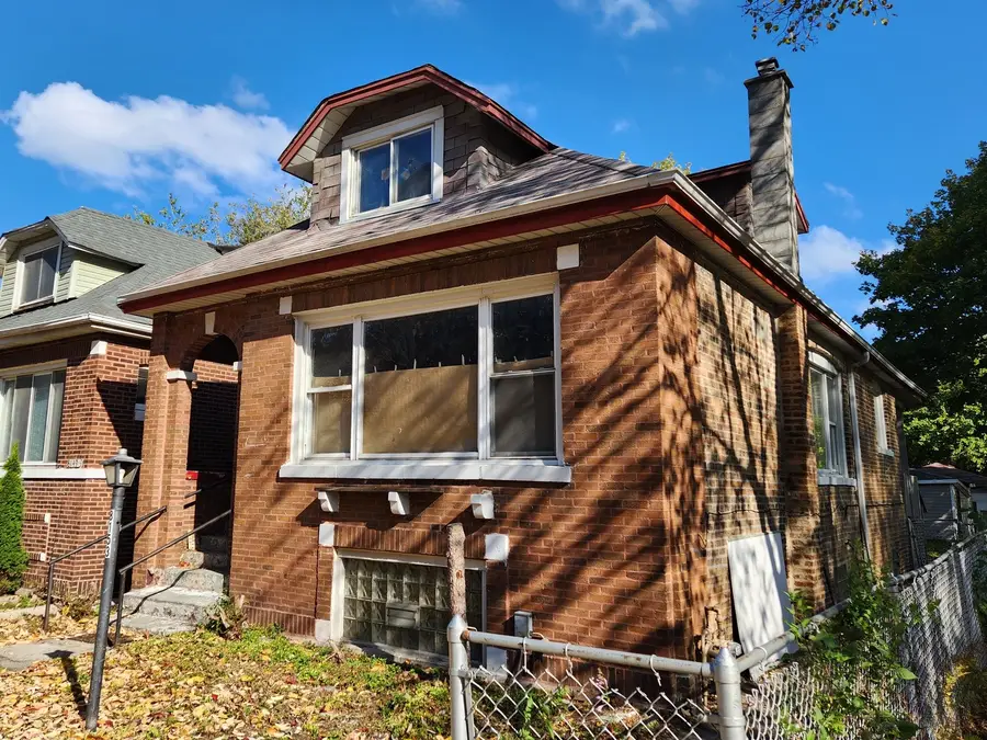 8153 S Stewart Avenue, Chicago, IL 60620 - #2