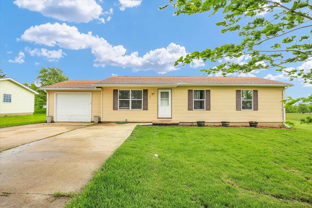 841 S High Street, Paxton, IL 60957 - #1