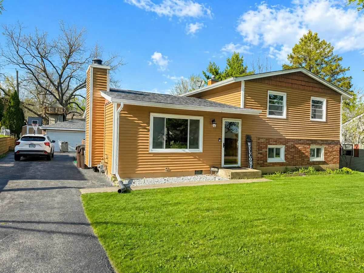 3206 W Hunter Path, McHenry, IL 60050 - #1
